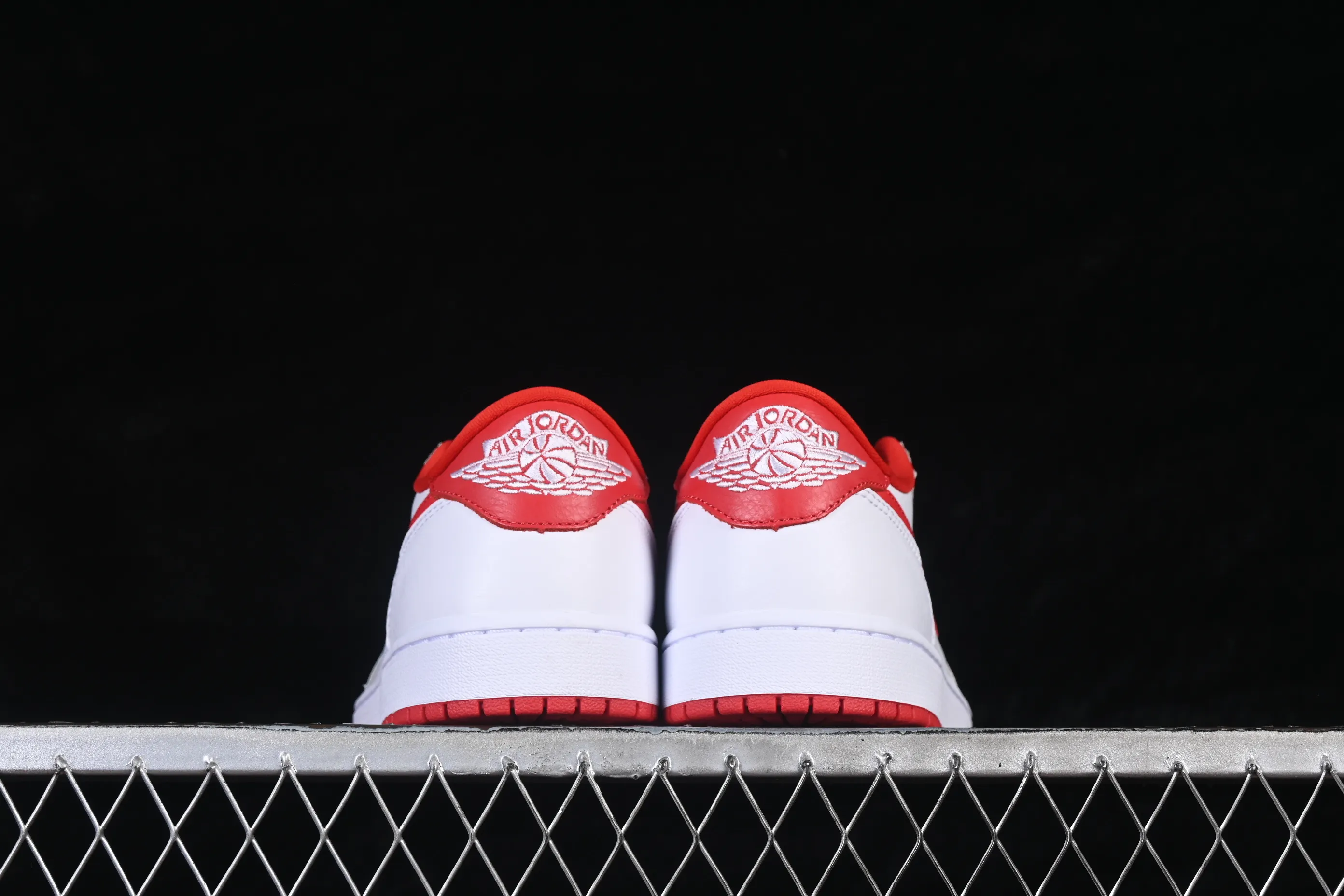 All categories Air Jordan Jordan series basketball shoes Air Jordan 1 Low foreign trade version Air Jordan 1 Low OG "University Red" AJ1 Joe 1 University Red low-top cultural and casual sneakers CZ0790-161